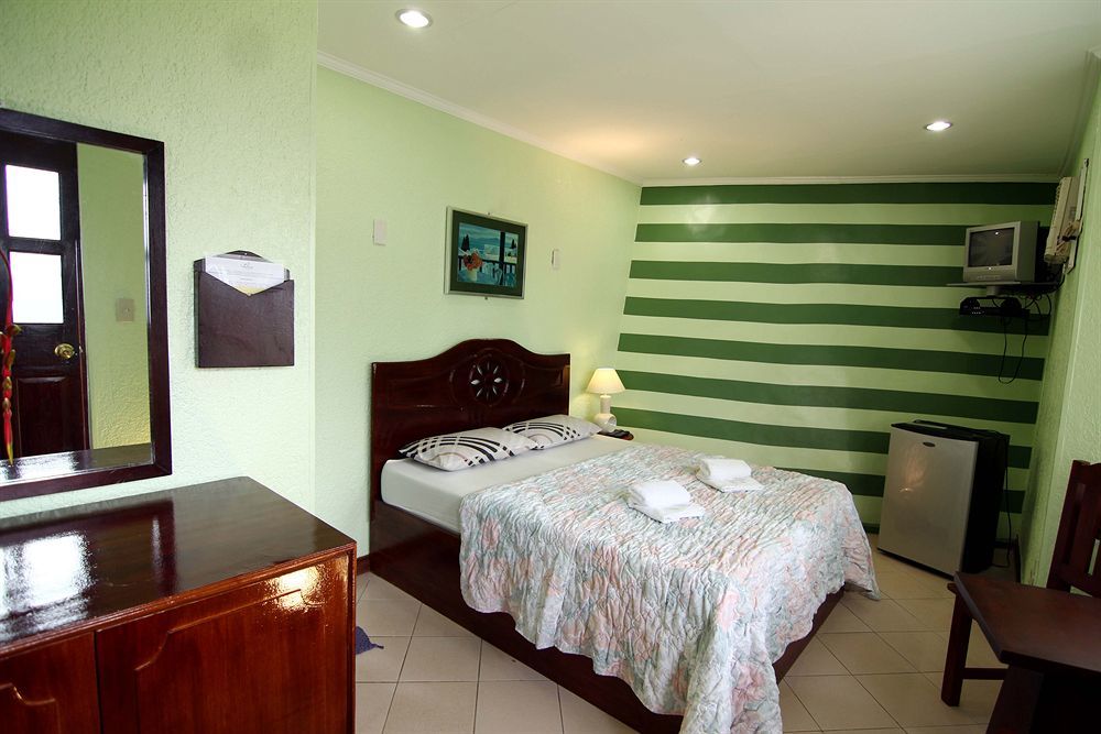 Loreland Farm Resort Antipolo Exterior photo