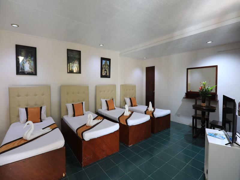 Loreland Farm Resort Antipolo Exterior photo