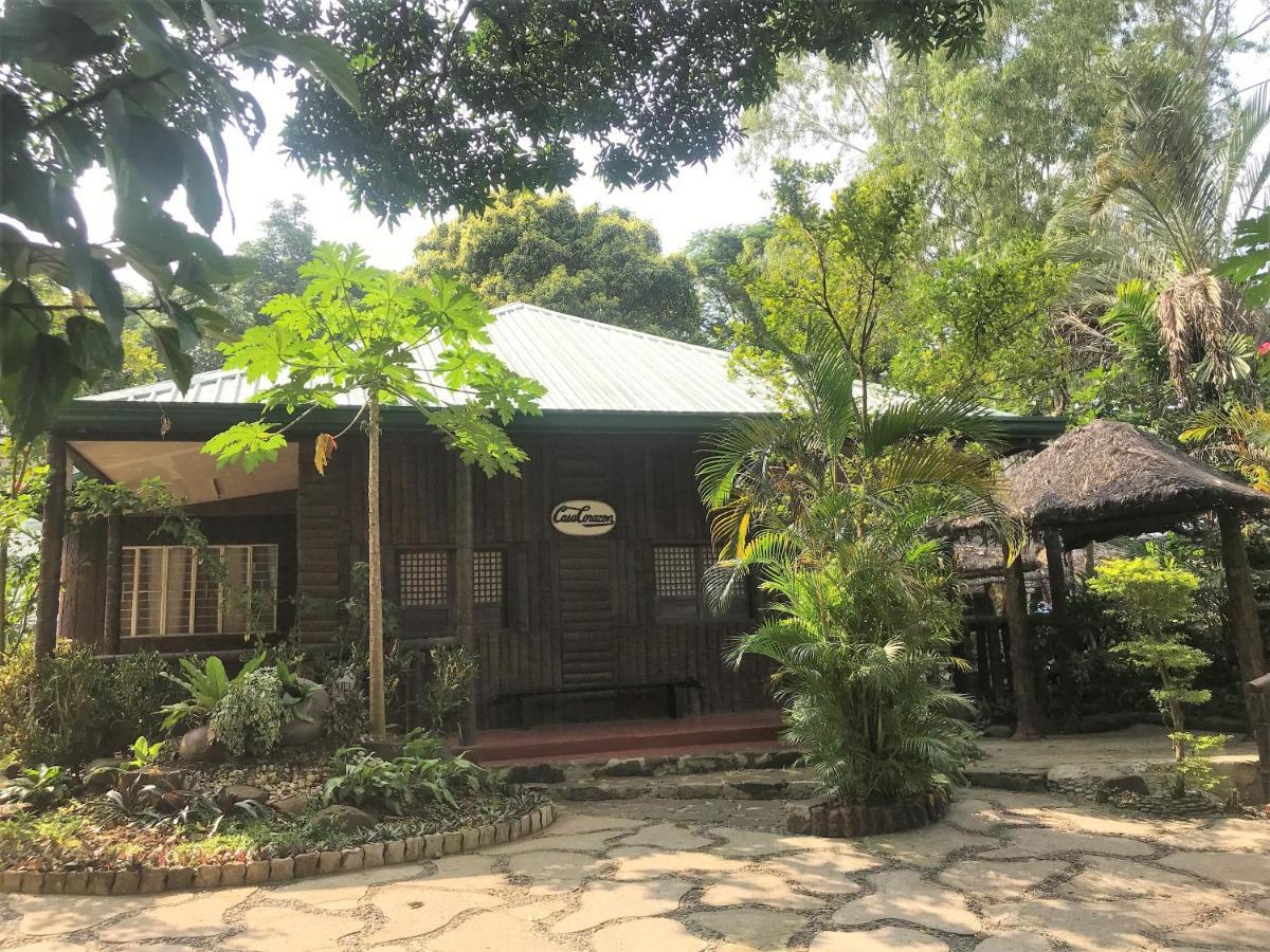 Loreland Farm Resort Antipolo Exterior photo